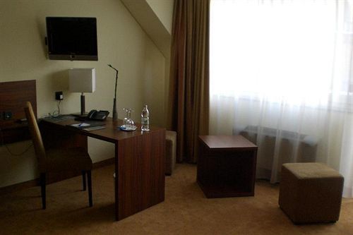 Cityhotel Stadt Drezno Zewnętrze zdjęcie