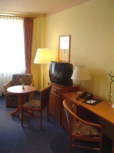 Cityhotel Stadt Drezno Zewnętrze zdjęcie